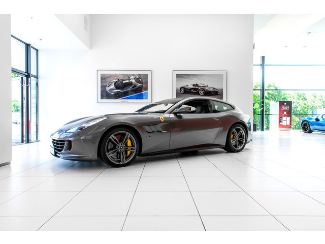 Ferrari GTC4Lusso