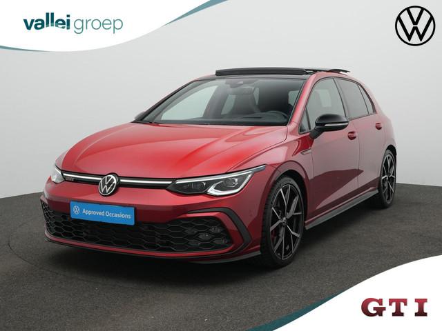 Volkswagen Golf 2022 Benzine