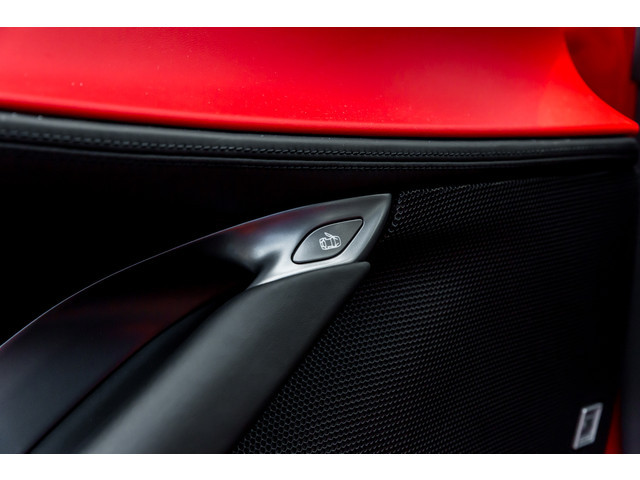 Ferrari SF90 Stradale