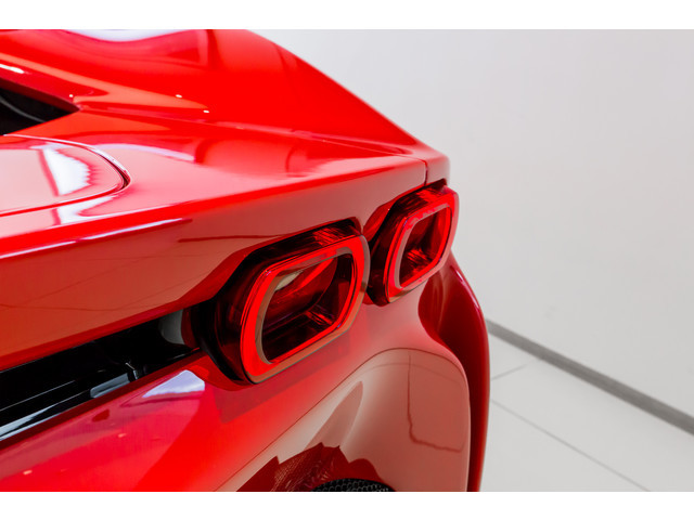 Ferrari SF90 Stradale