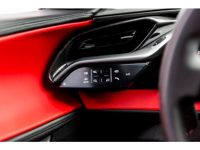 Ferrari SF90 Stradale