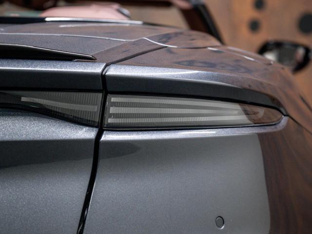 Aston Martin DBS