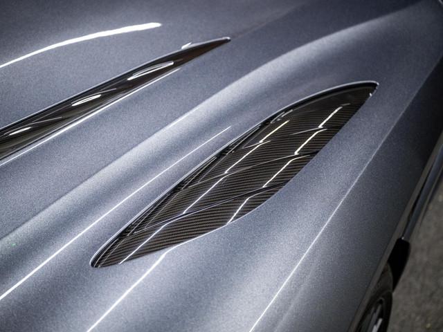 Aston Martin DBS