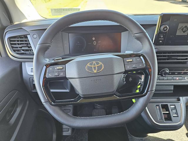 Toyota pro-ace