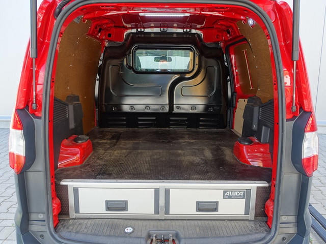 Ford Transit Courier