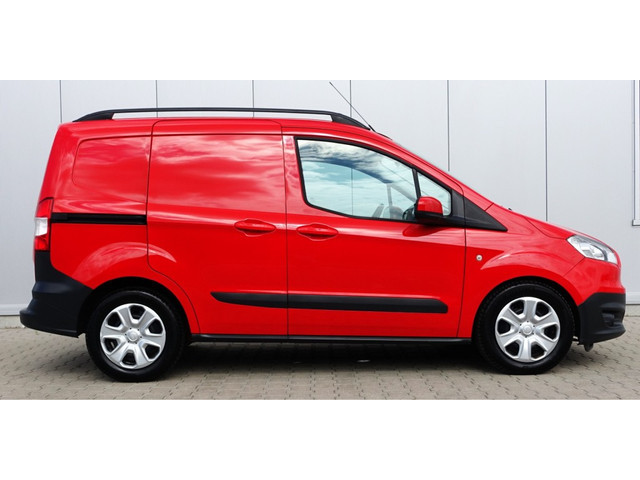 Ford Transit Courier