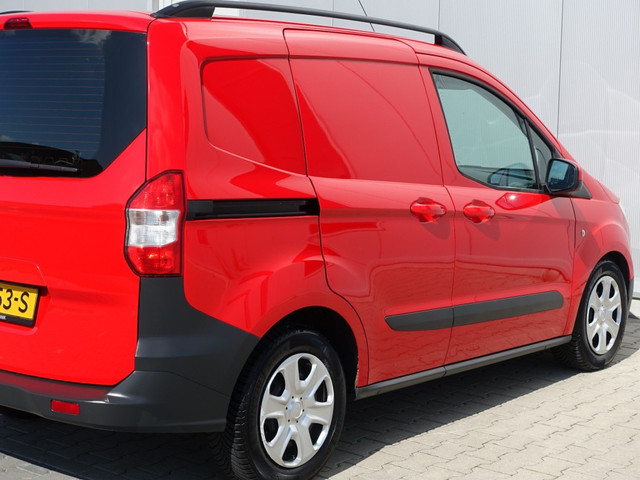 Ford Transit Courier