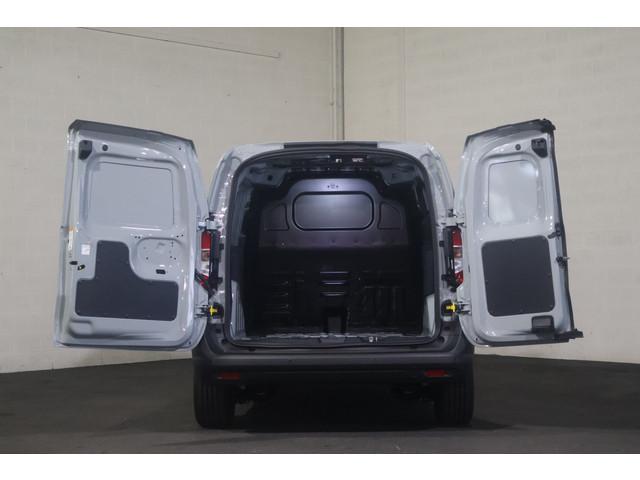 Ford E-Transit Courier