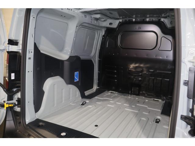 Ford E-Transit Courier