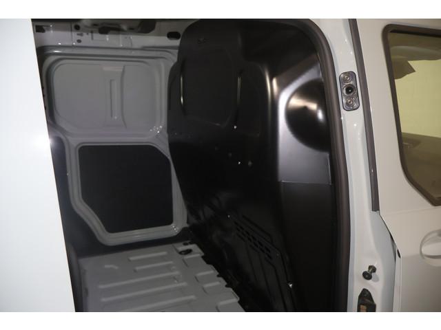 Ford E-Transit Courier
