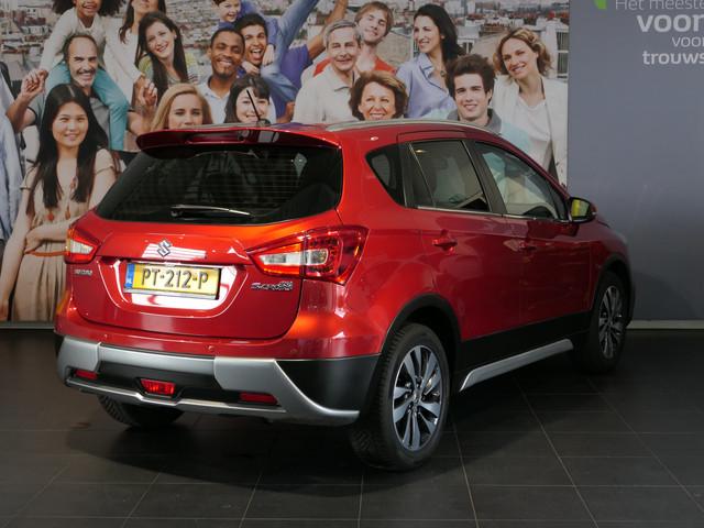 Suzuki S-Cross