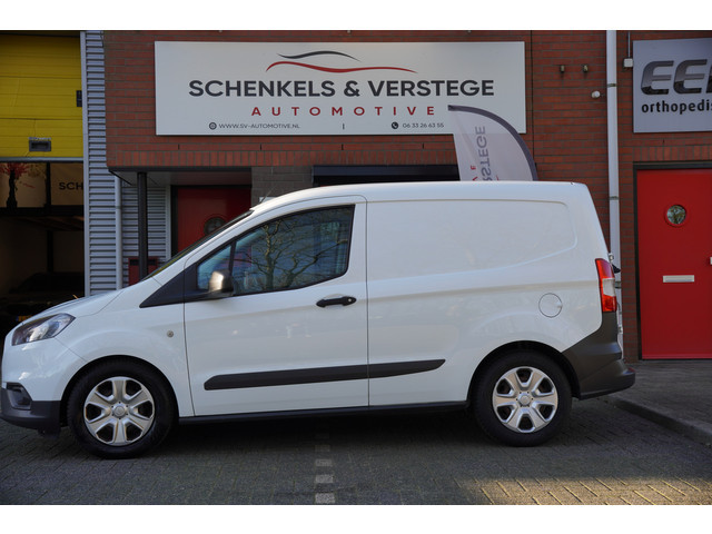 Ford Transit Courier