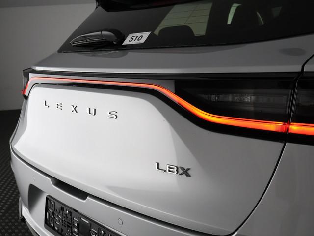 Lexus LBX