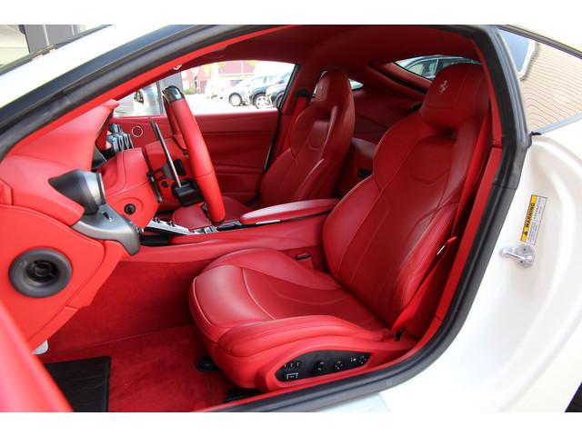 Ferrari F12