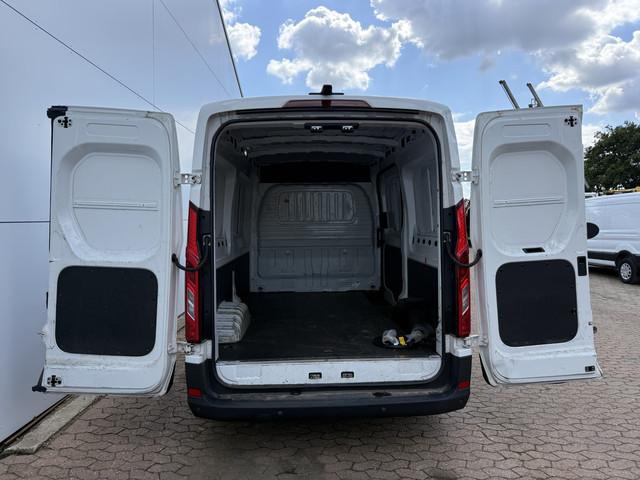 Maxus eDeliver9
