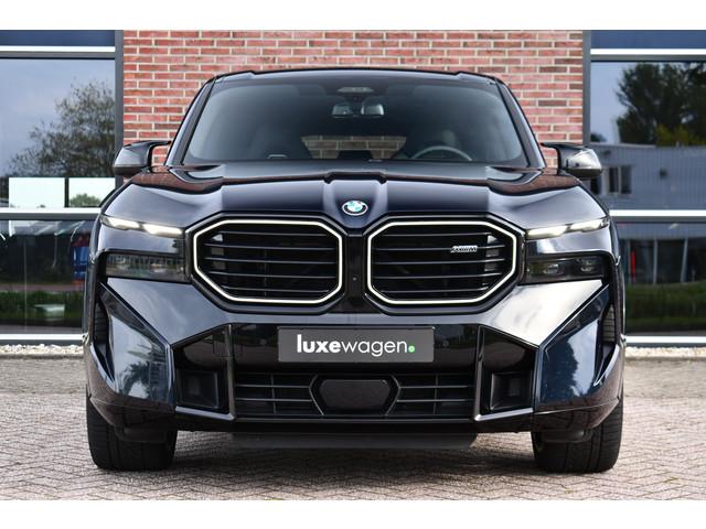 BMW XM