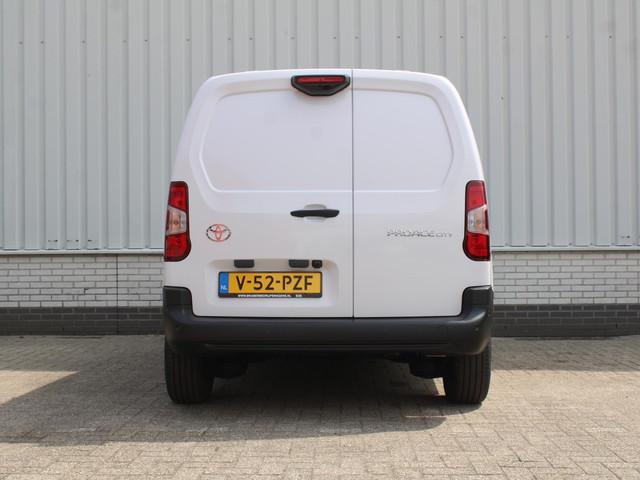 Toyota pro-ace