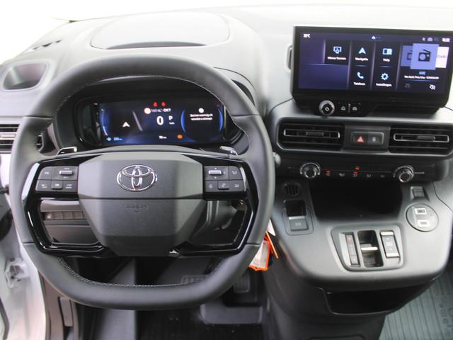 Toyota pro-ace