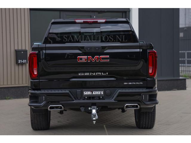 GMC Sierra