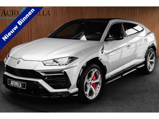 Lamborghini Urus 2022 Benzine