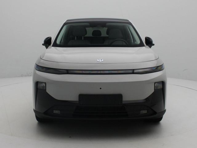 Leapmotor B10