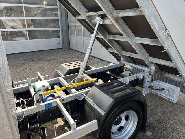 FUSO Canter