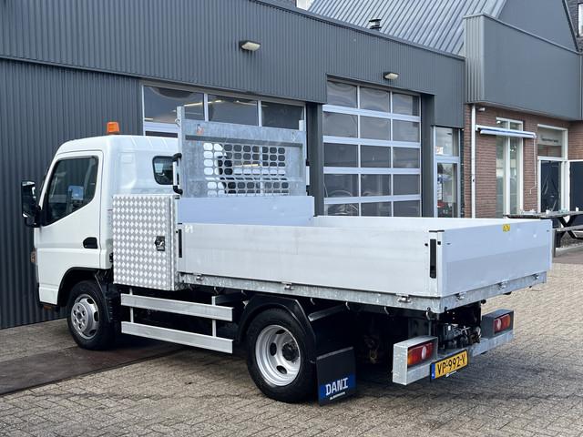 FUSO Canter
