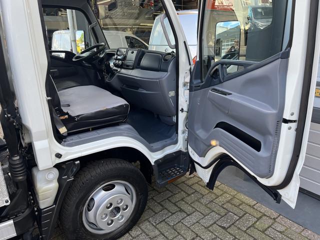 FUSO Canter