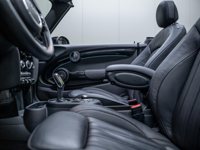 Mini Cabrio