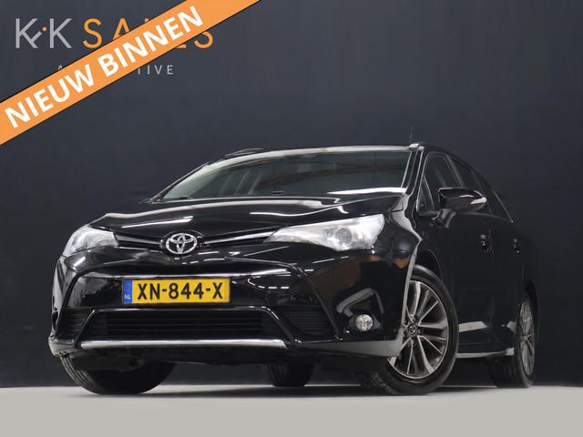 Toyota Avensis 2017 Benzine