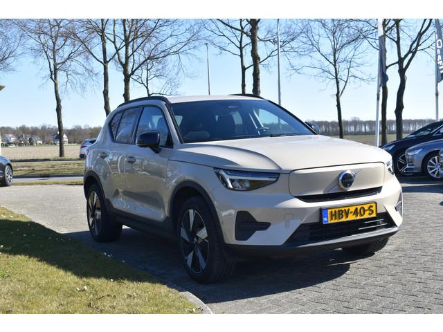 Volvo EX40