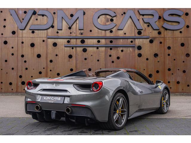 Ferrari 488