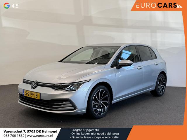 Volkswagen Golf 2023 Benzine