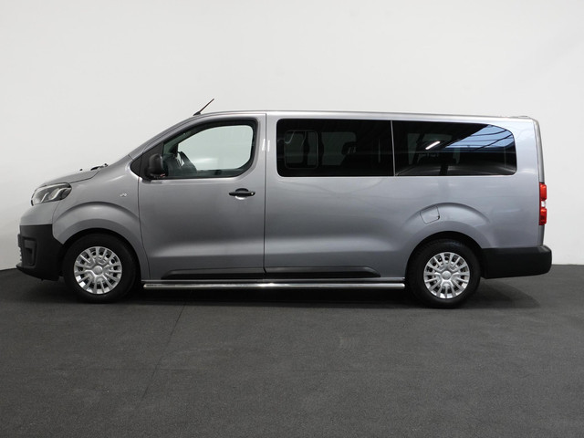 Toyota pro-ace