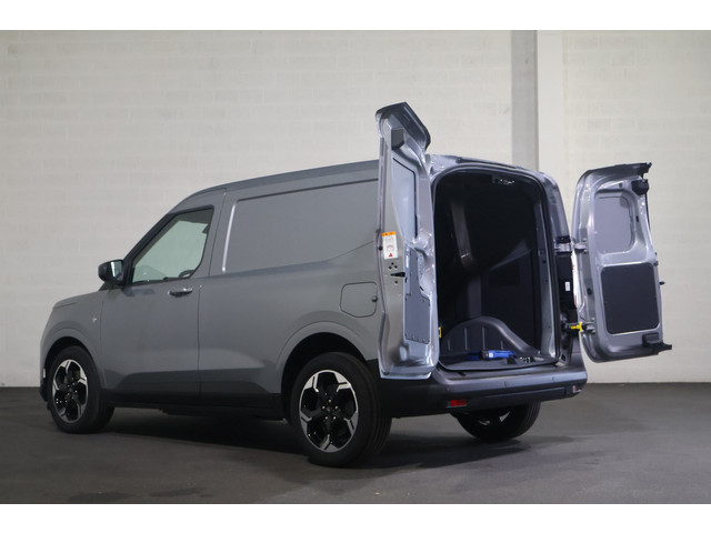 Ford E-Transit Courier