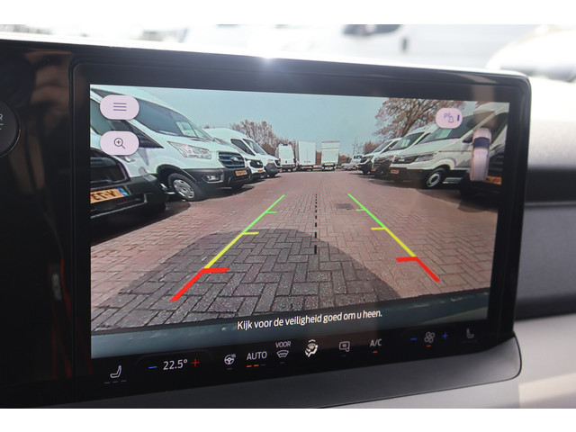 Ford E-Transit Courier