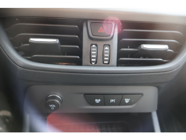 Ford E-Transit Courier