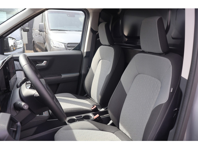 Ford E-Transit Courier