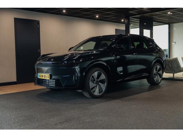 Lynk & Co 08