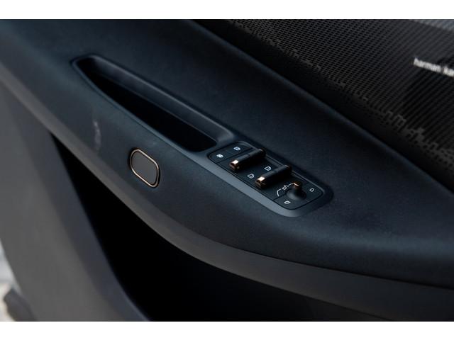 Lynk & Co 08