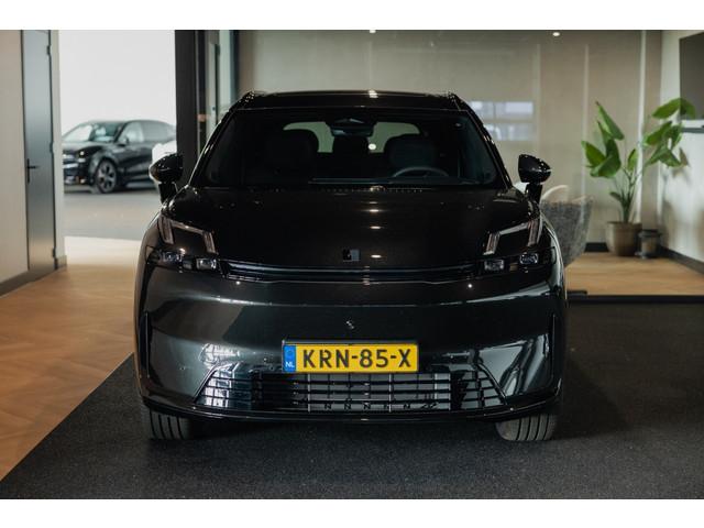 Lynk & Co 08