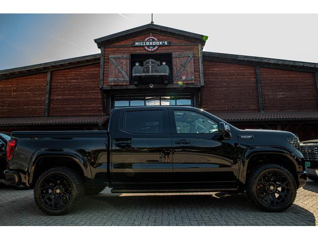 GMC Sierra