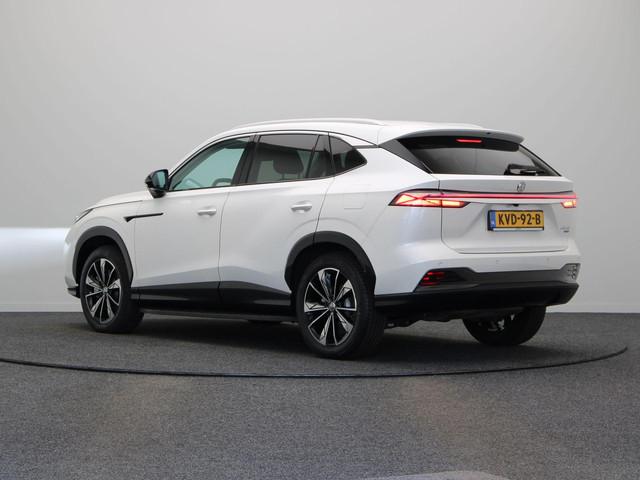MG HS