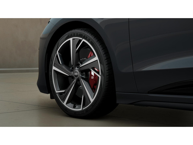 Audi S6 Avant e-tron