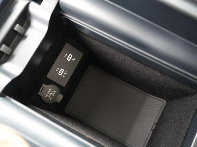Lynk & Co 08