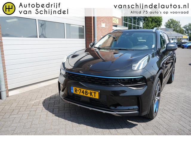 Lynk & Co 01