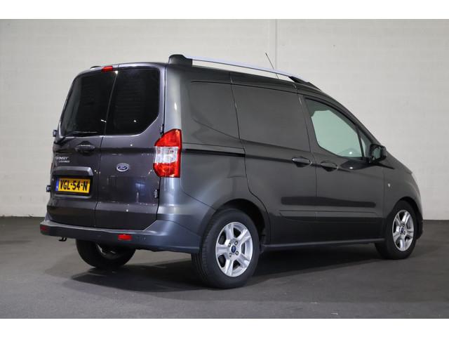 Ford Transit Courier