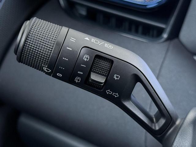 Lynk & Co 08