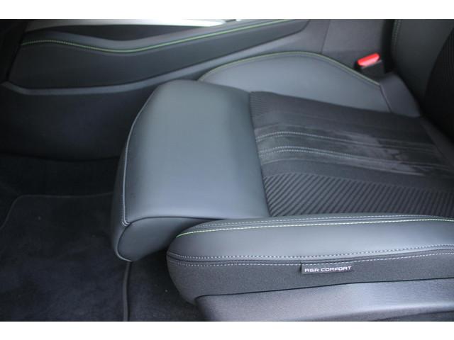Peugeot E-308
