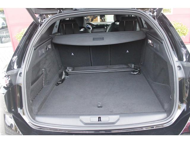 Peugeot E-308